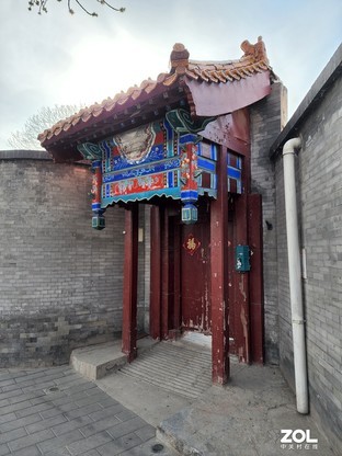 萬元旗艦決戰(zhàn)景山之巔 三星S22 Ultra/iPjone 13 Pro Max拍照對(duì)比 