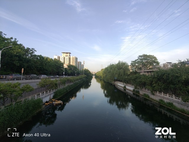 【有料評測】中興Axon 40 Ultra評測:它具備今年旗艦手機最難得的優點