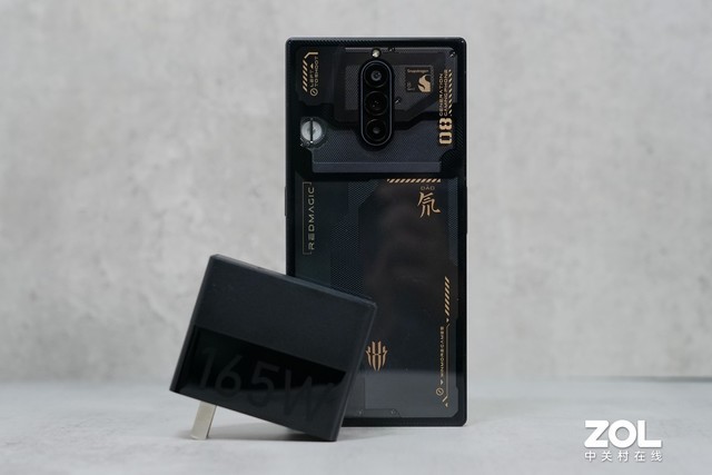 【有料評測】重塑安卓旗艦性能天花板 紅魔8 Pro+全面評測