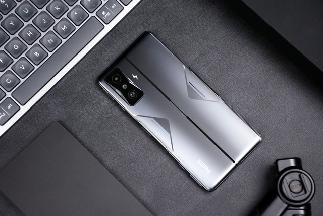 紅米K50電競版 越來越貴,真的值得入手嗎